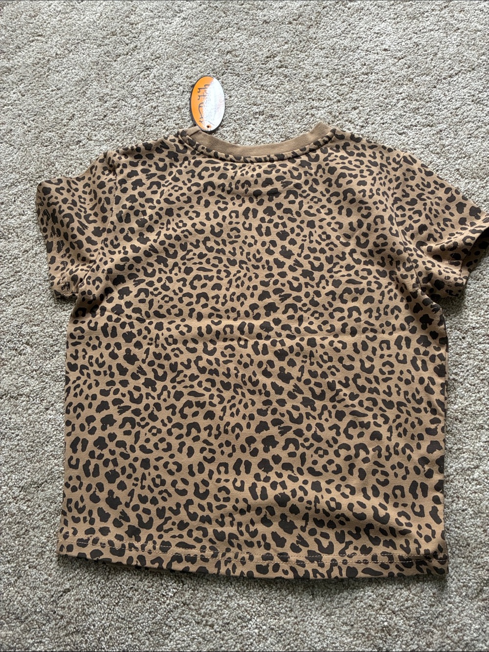 Von Dutch Brown Leopard Print with Logo women’s baby tee - Picture 3 of 3